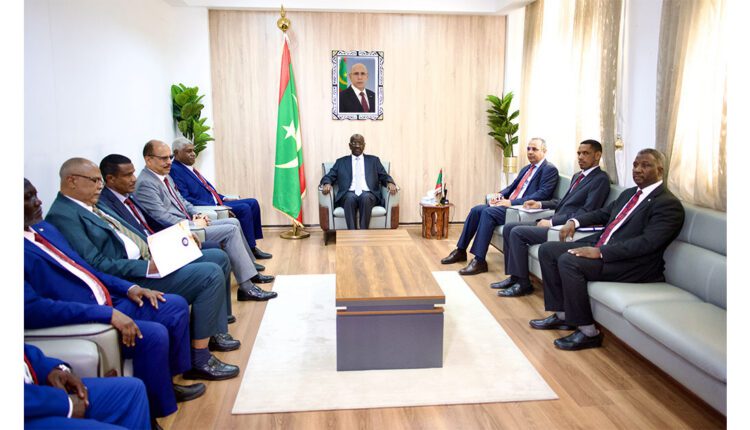 وزير الخارجية يبحث مع وفد سوداني قضايا العاملين بالخارج