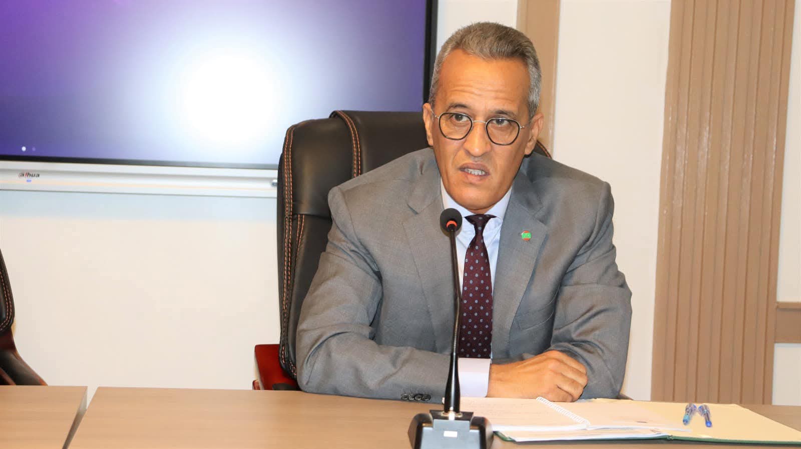 وزير الداخلية يدعو إلى تعزيز أداء القطاع وترسيخ سياسة القرب من المواطن